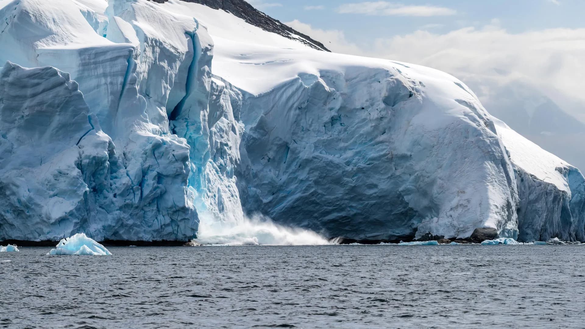 Antarctica’s collapse may already be unstoppable, scientists warn