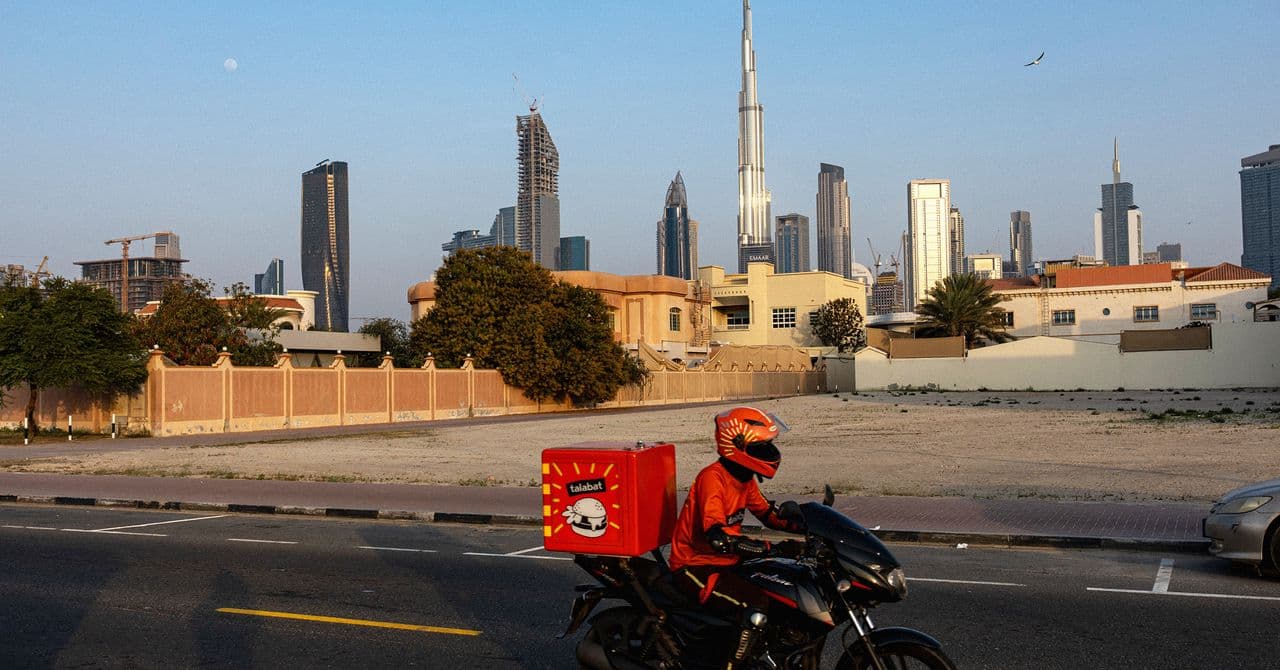 Missile Attacks Are Overwhelming the Gulf. Delivery Drivers Are Still on the Roads